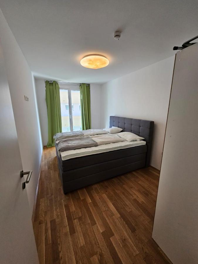 Stylish Apartment In Innsbruck + 1 Parking Spot Exterior photo